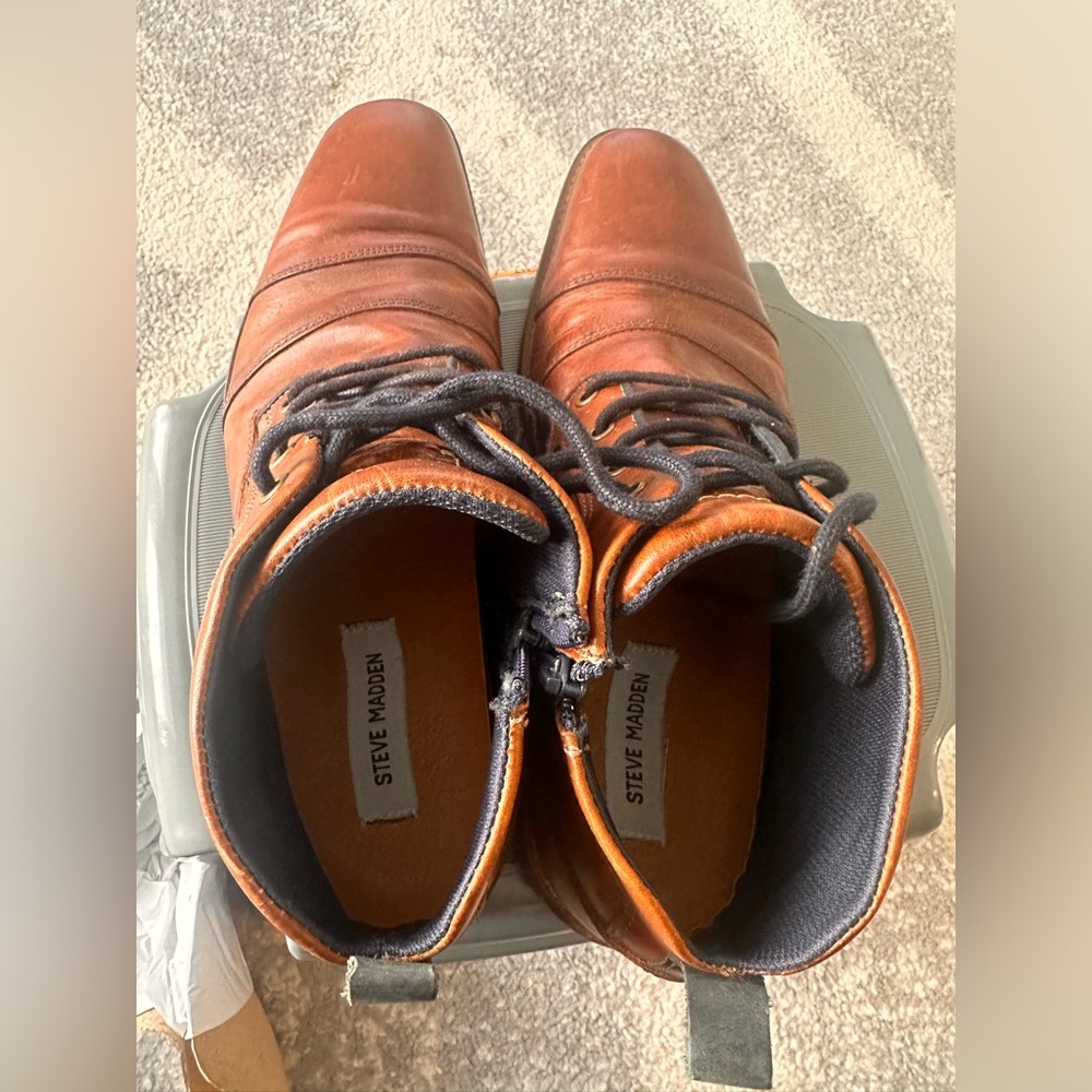 Steve madden angle boots